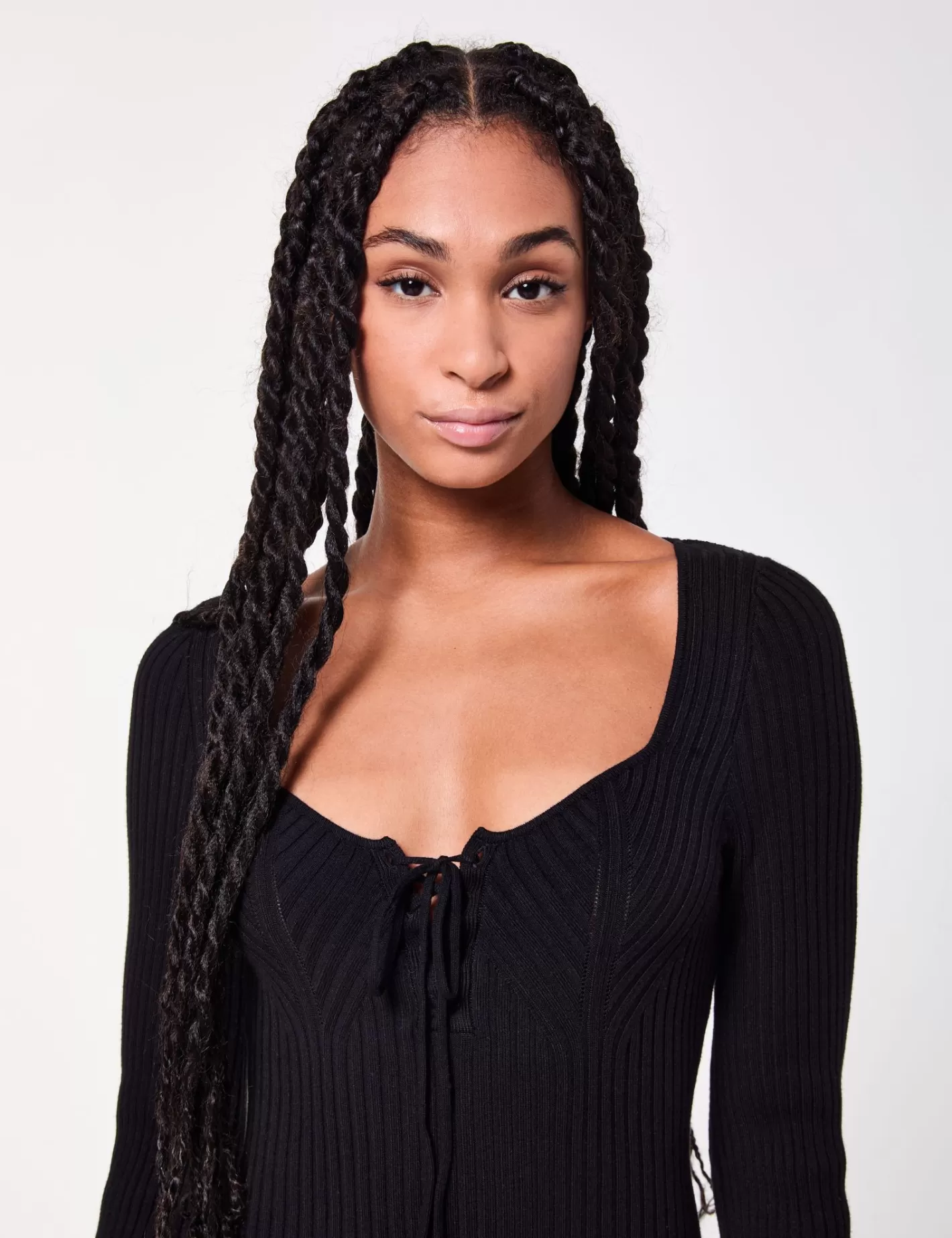 Robe longue e en maille côtelée avec  liens à nouer à la poitrine^Jennyfer Discount