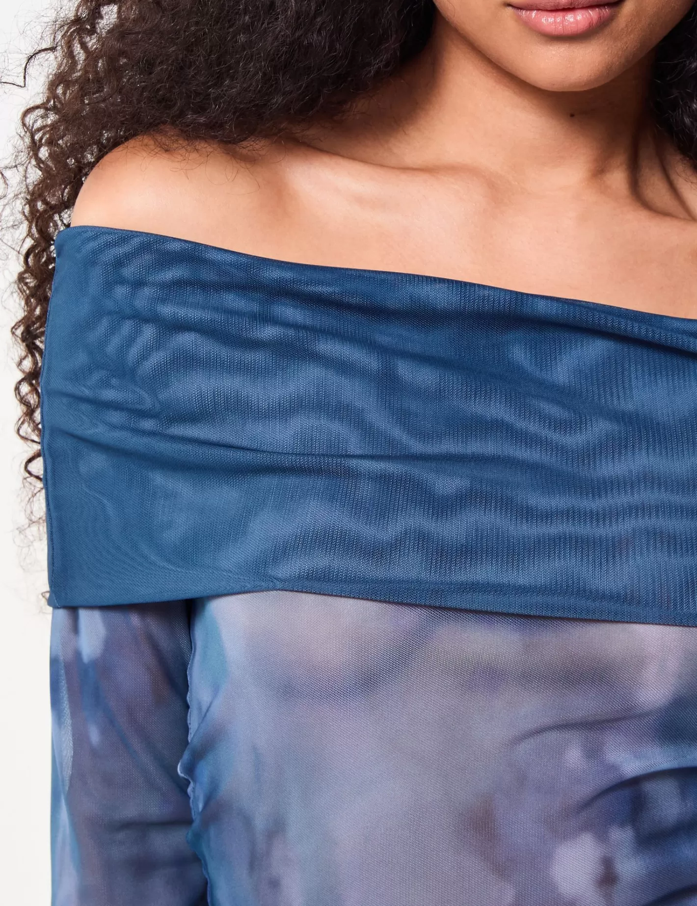 Top en tulle tie and dye à col bardot ^Jennyfer Online